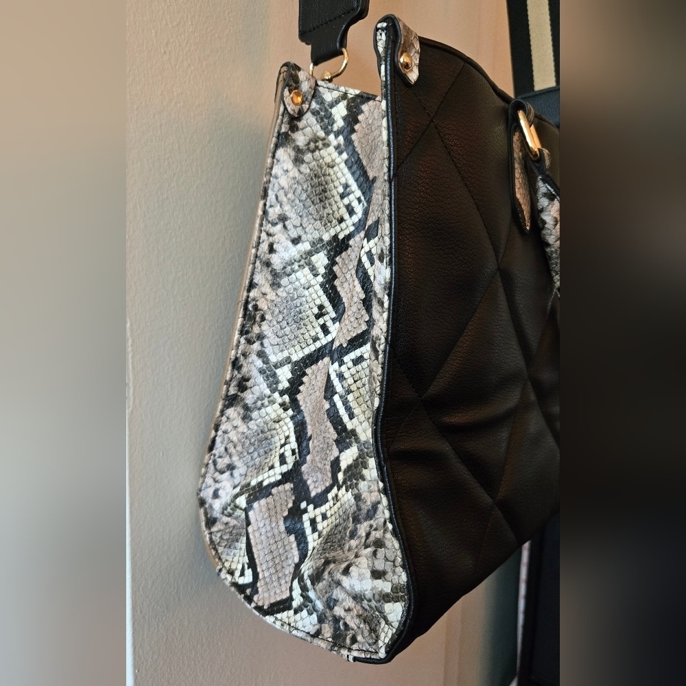 Brown And Black Snake Print Quilted Tote Shoulder Hand Bag - Picture 10 of 12
